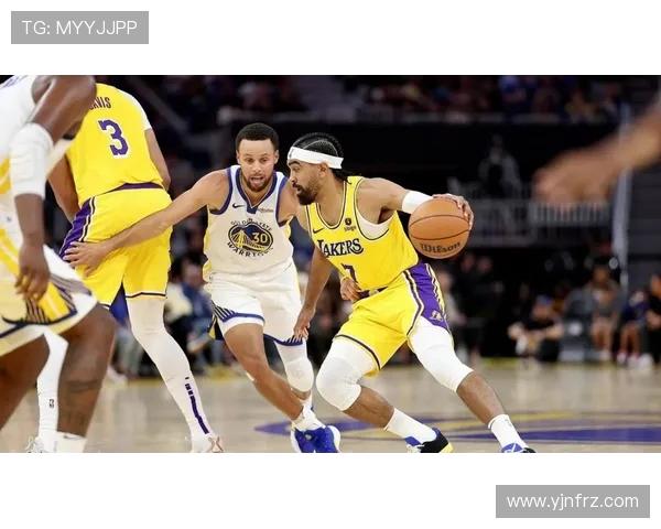 勇士与灰熊激战正酣直播360全景呈现精彩瞬间